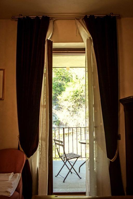 Le Stanze Della Musica Ξενοδοχείο Borgomale Εξωτερικό φωτογραφία